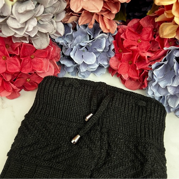 3 in 1 Fleece Lined Beanie Ring Scarf Ponytail Hat - Picture 13 of 16